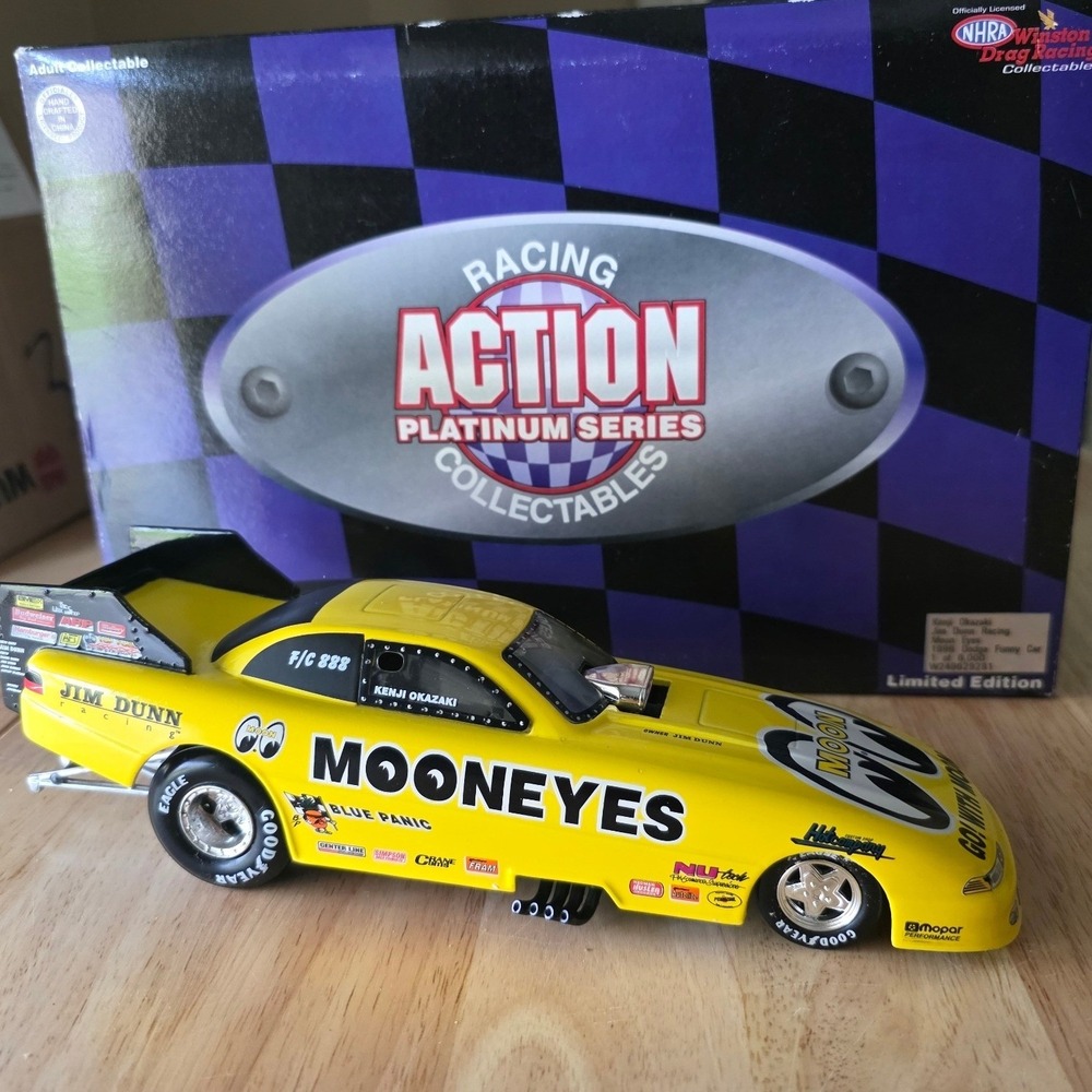 Action 1:24 Kenji Okazaki Mooneyes 1996 Dodge Funny Car Limited Edition NHRA
